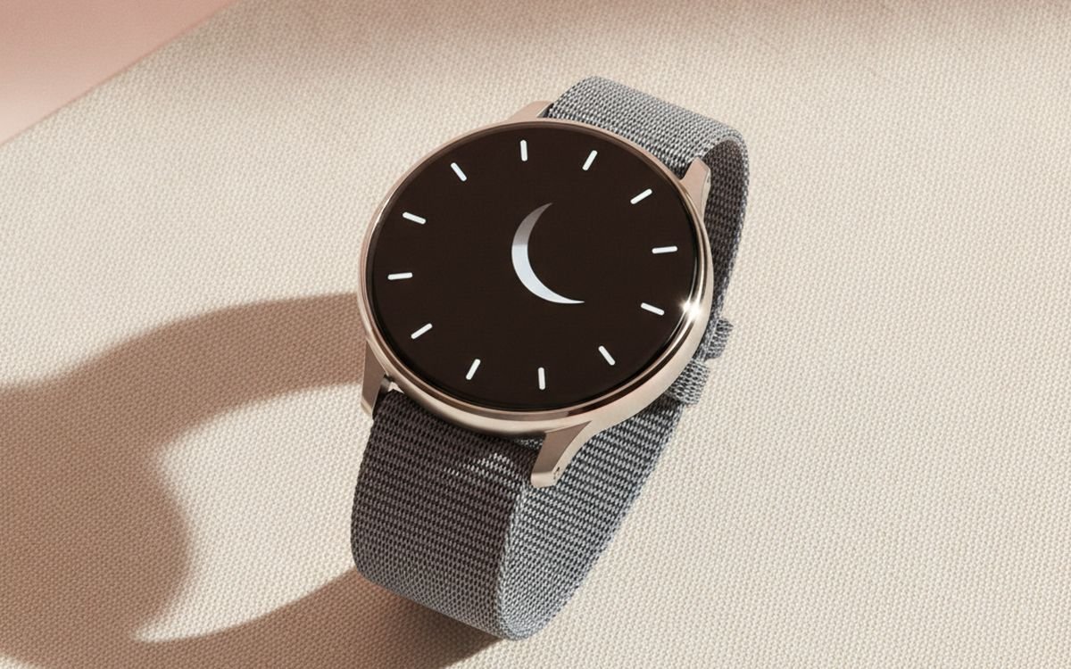 Apple Watch SE (3rd gen) or Galaxy Watch FE
